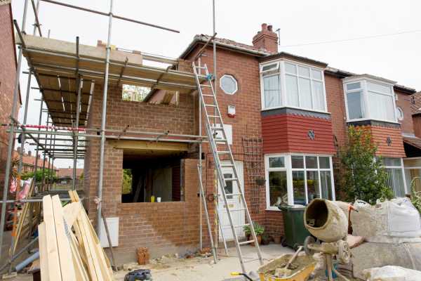 How Do Construction Methods Affect Party Wall Requirements? A Homeowner’s Guide 4 Frequently Asked Questions England