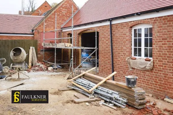 What is the minimum distance between 2 houses? 2 Distance Between Two Houses : Party Wall Surveyors England